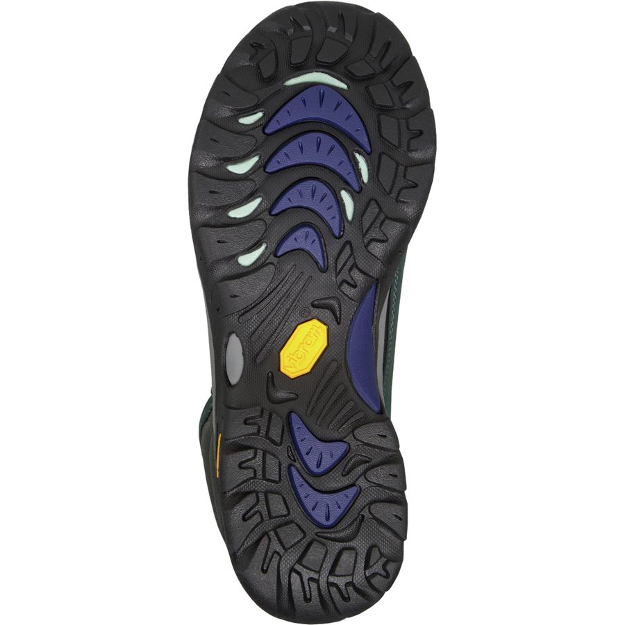 ahnu montara 9.5