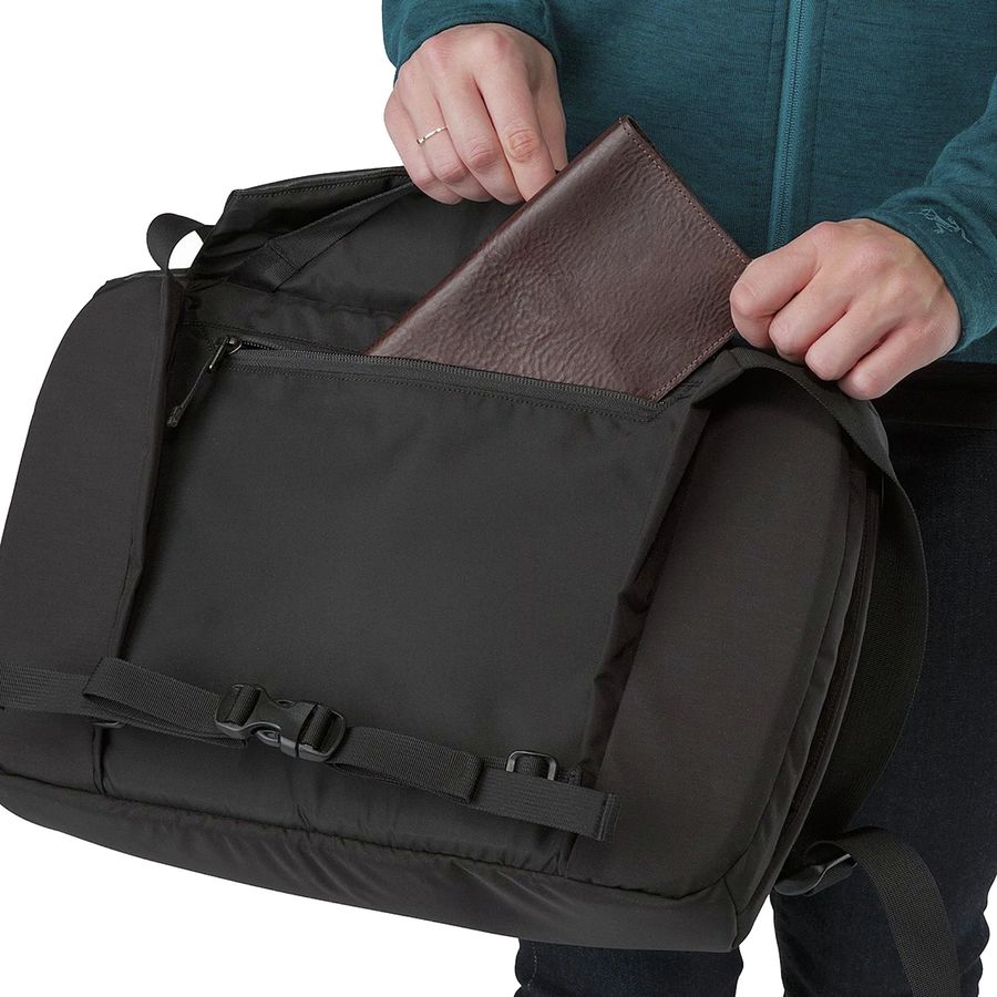 Arc'teryx Fyx 9L Messenger Bag