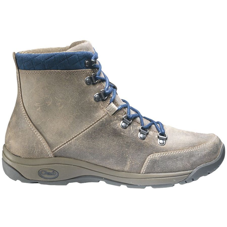 chaco hiking boots