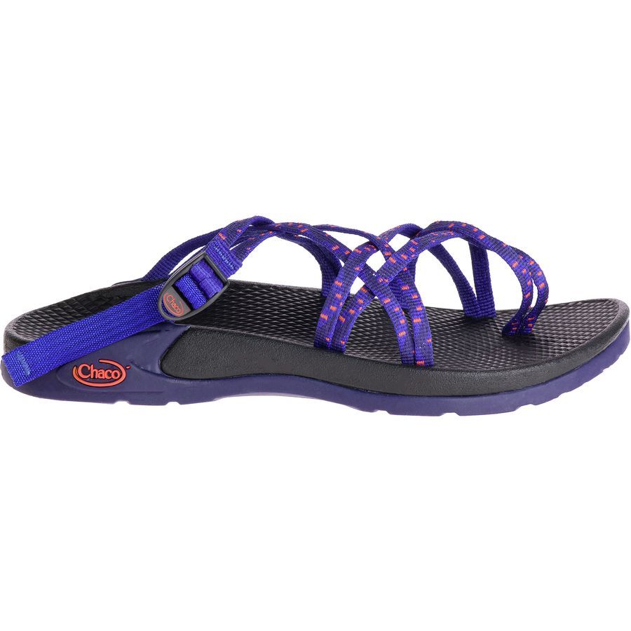 chaco zong sandals