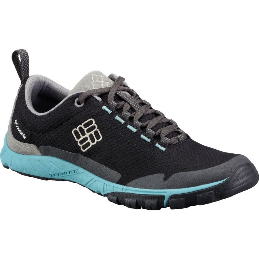 women hiking shoes columbia