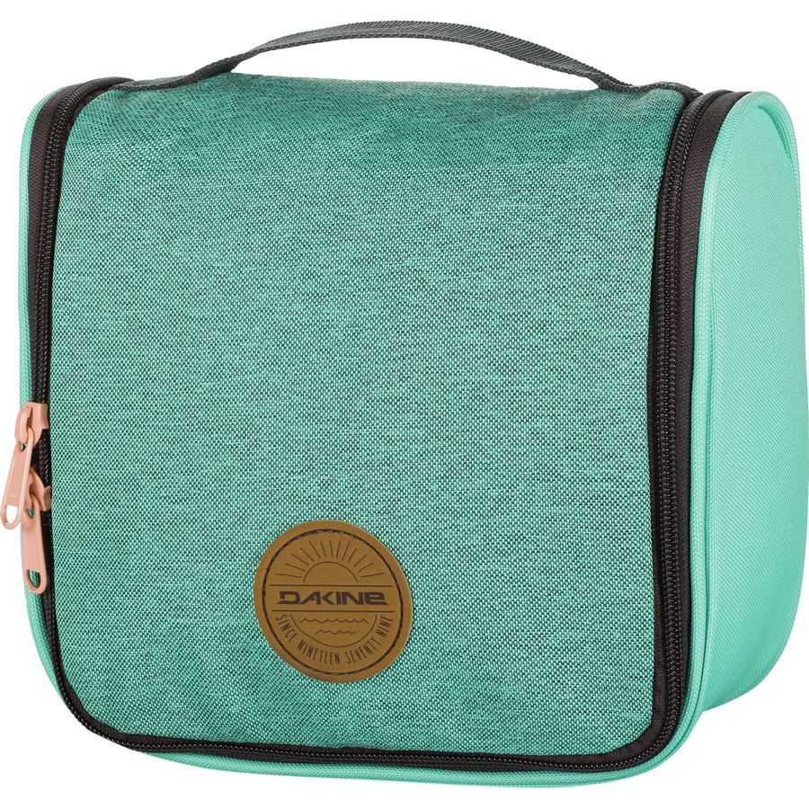 bag slides over luggage handle