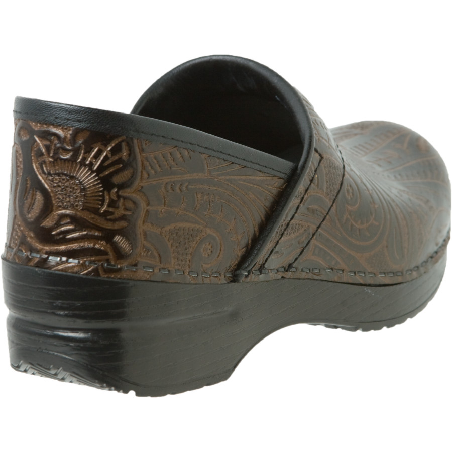 dansko women's professional tooled clog
