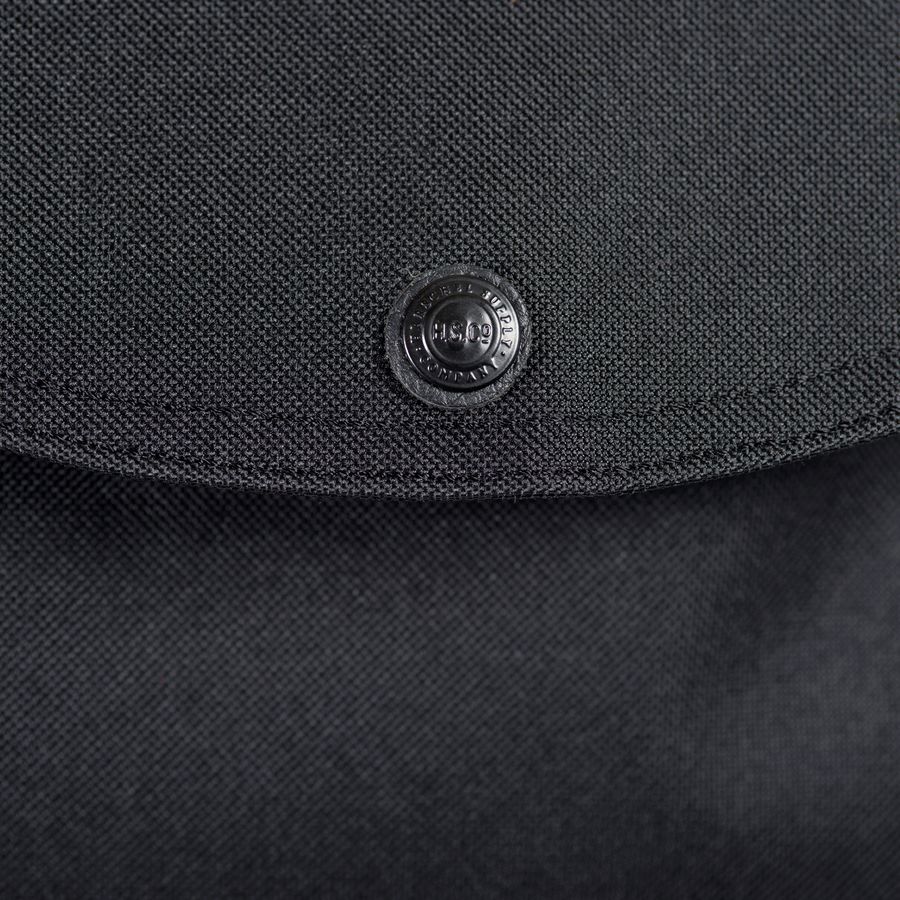 Herschel Supply Reid Mid Volume Daypack - 946cu in&nbsp;Front