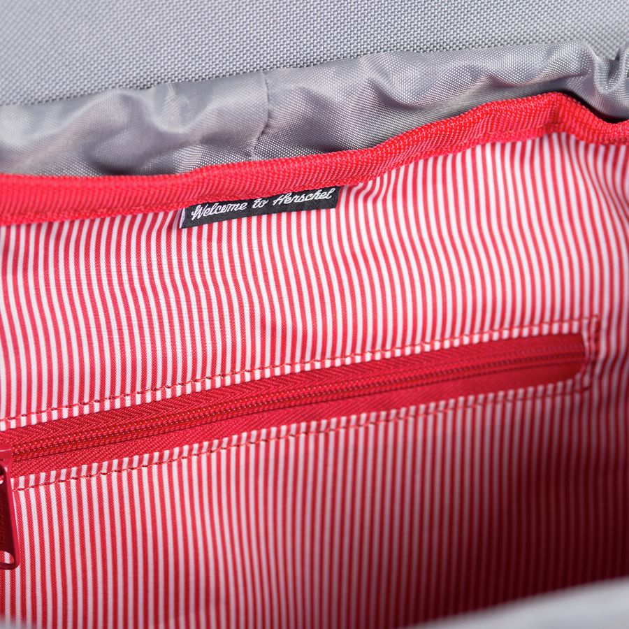 Herschel Supply Reid Mid Volume Daypack - 946cu in&nbsp;Inside