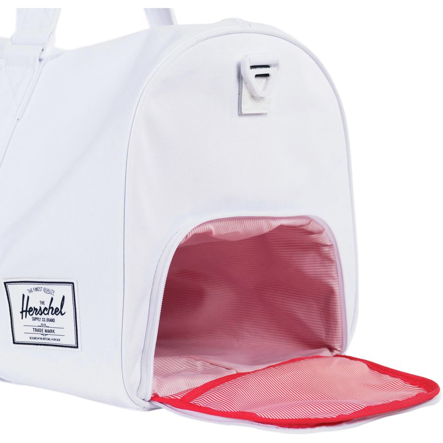 Herschel Supply Novel Duffel Bag 2380cu in