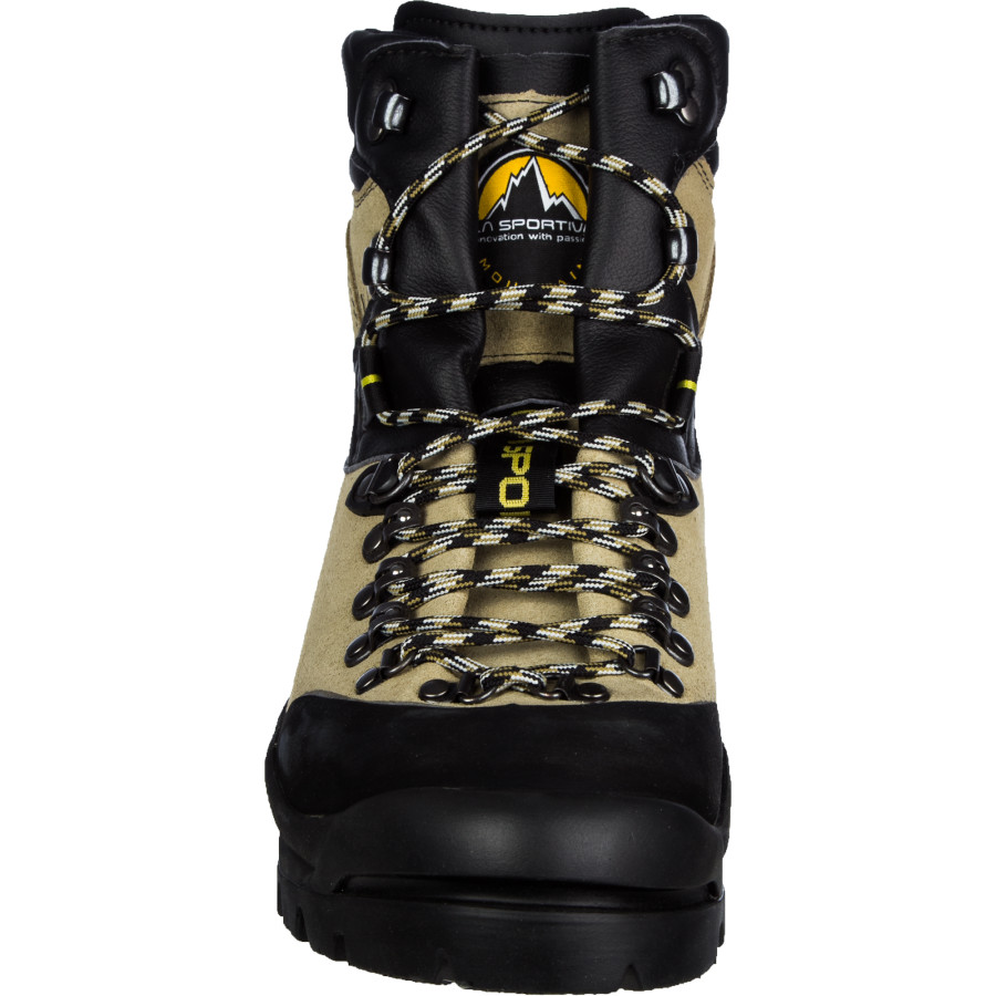 makalu boot