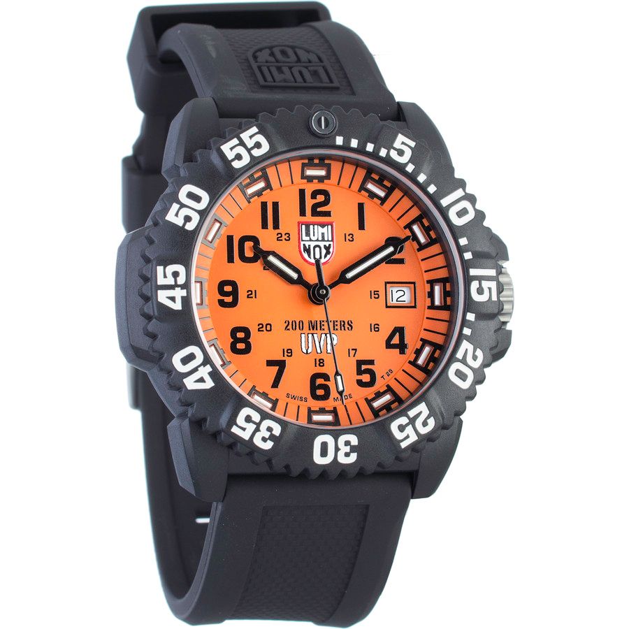scott cassell luminox watch