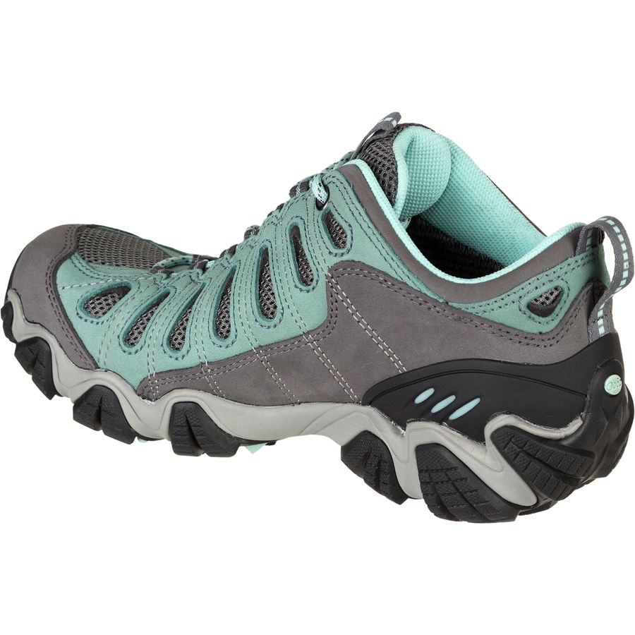 oboz women's sawtooth low bdry waterproof hiking shoes