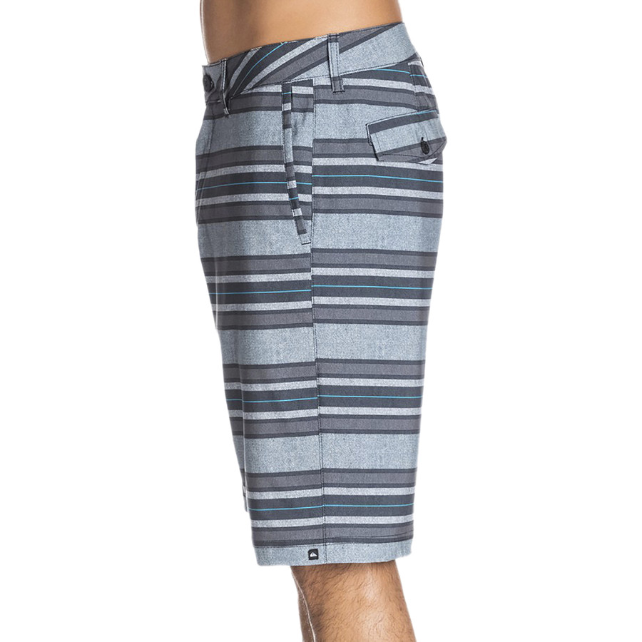 Quiksilver Striped Amphibian 21in Hybrid Short - Men's&nbsp;Side