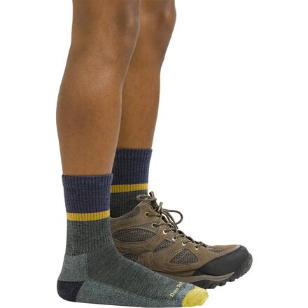 Darn Tough - Ranger Micro Crew Midweight Hiking Sock - Men's
