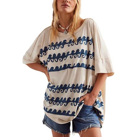Chill Vibes T-Shirt - Women's