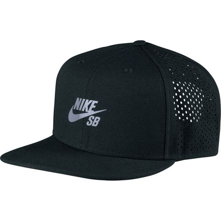 Nike - Performance Pro Trucker Hat