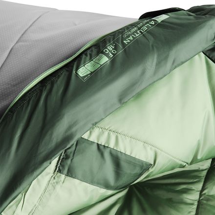 The North Face - Aleutian Sleeping Bag: 0F Synthetic