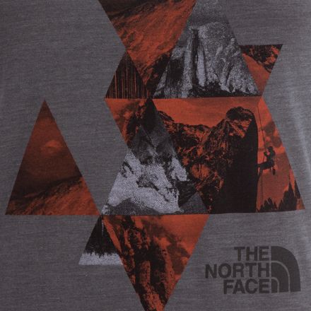 The North Face - MA Play Hard Graphic Tank Top - Women's
