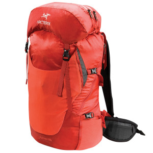 Arcteryx Axios Backpack 33 Womens 2136 2502cu in