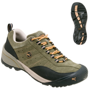 KEEN Truckee Hiking Shoe - Men's