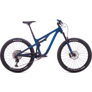 Pivot Trail 429 Carbon 27.5+ Race XT Mountain Bike