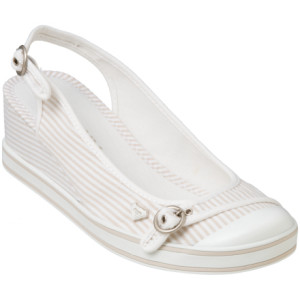 Roxy Cherry Wedge - Women's