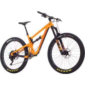Santa Cruz Bicycles Hightower Carbon 27.5+ XE Complete Mountain Bike - 2018