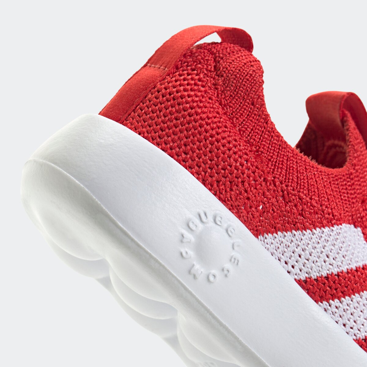 Детские кроссовки Adidas Bubblecomfy Shoe - Toddlers', цвет: Алый / Белый — фото 8