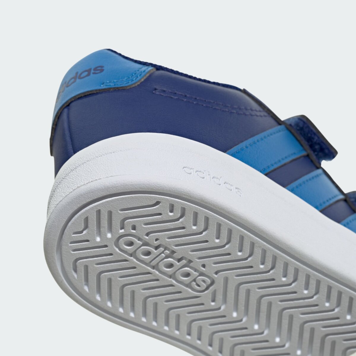 Детские кроссовки Adidas Grand Court 3.0 CF Shoe - Toddlers', цвет: Чернильный / Синий — фото 7