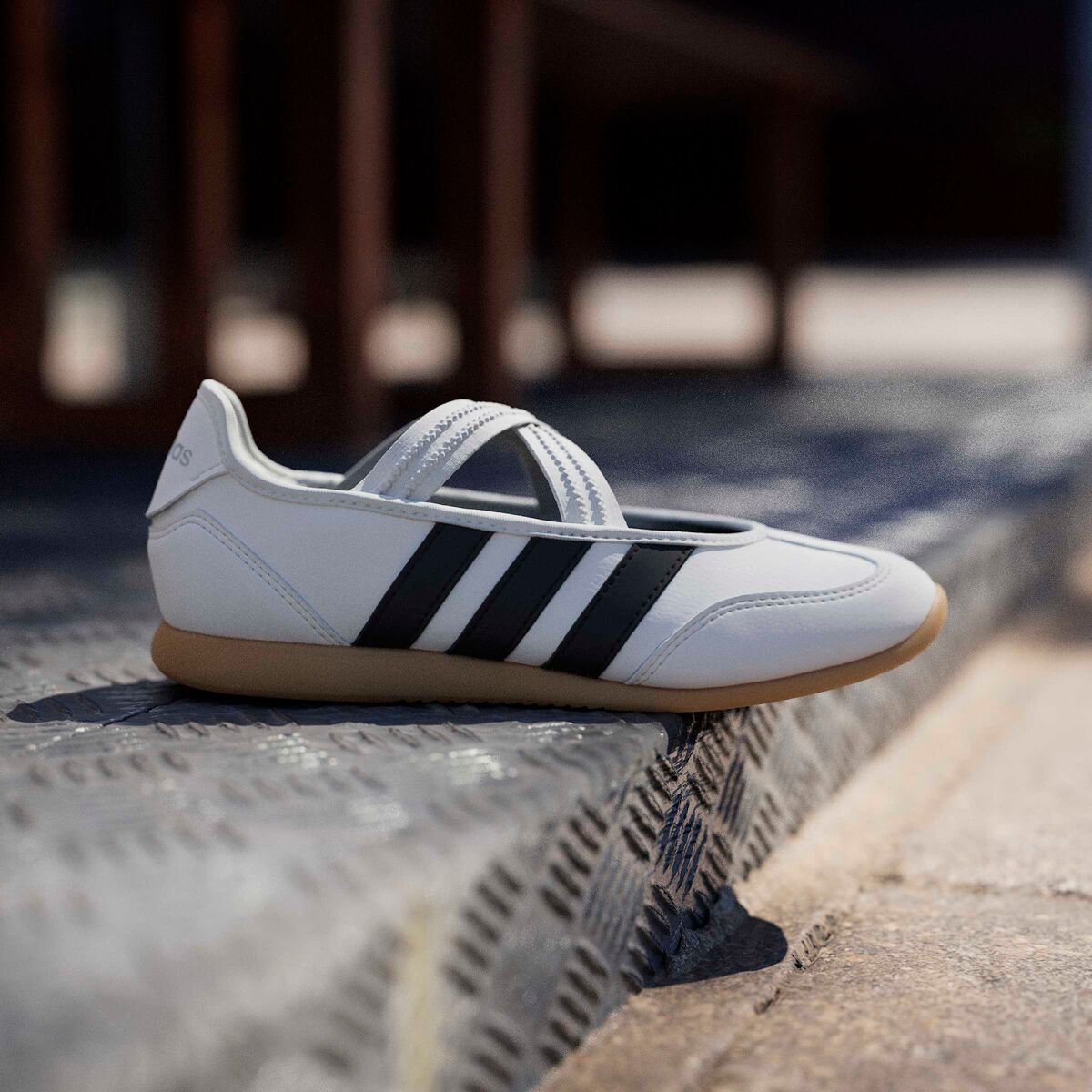 Детские кроссовки Adidas Barreda Mary Jane, цвет: Белый / Чёрный — фото 6