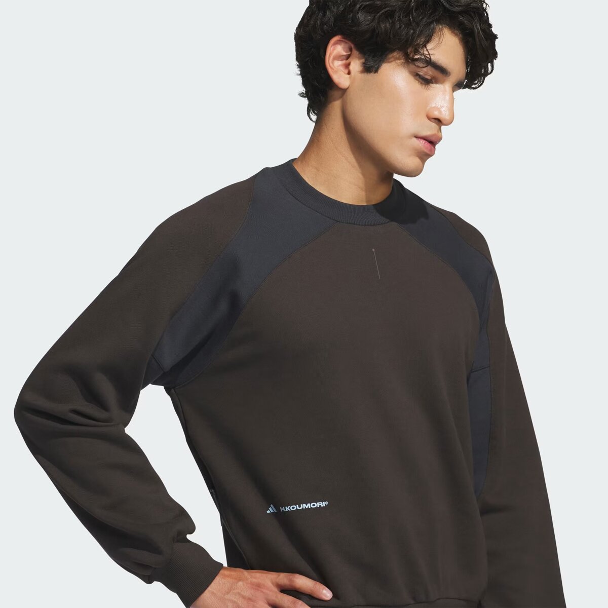 Толстовка adidas x Hermanos Koumori Crewneck, цвет: Коричневый / Серый — фото 4