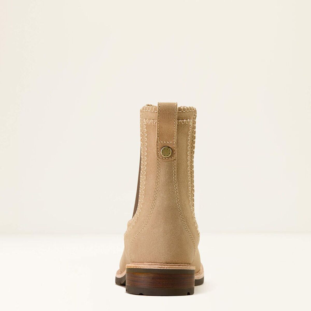 Женские ботинки Ariat Wexford Whipstitch Chelsea Boot, цвет: Верблюжий замшевый — фото 5