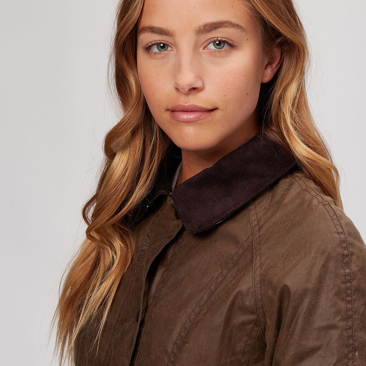 Женская куртка Barbour Beadnell Wax, цвет: Коричневый — фото 3