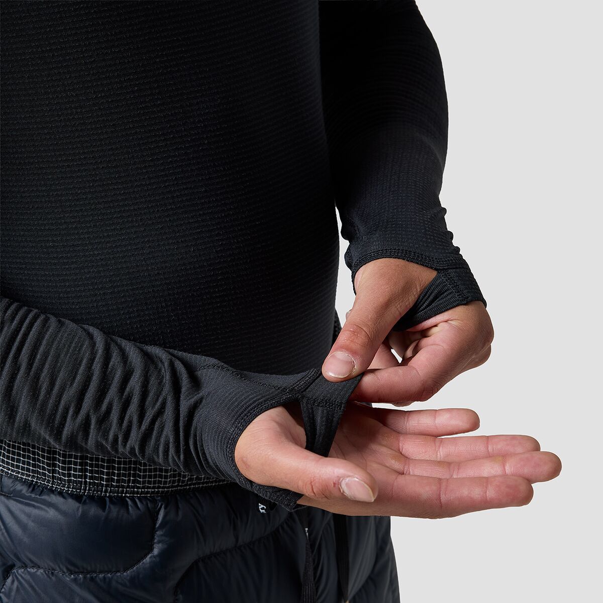 Мужской топ Backcountry BGA Pines Microgrid Ultra-LT Baselayer Crew Top, цвет: Чёрный — фото 4