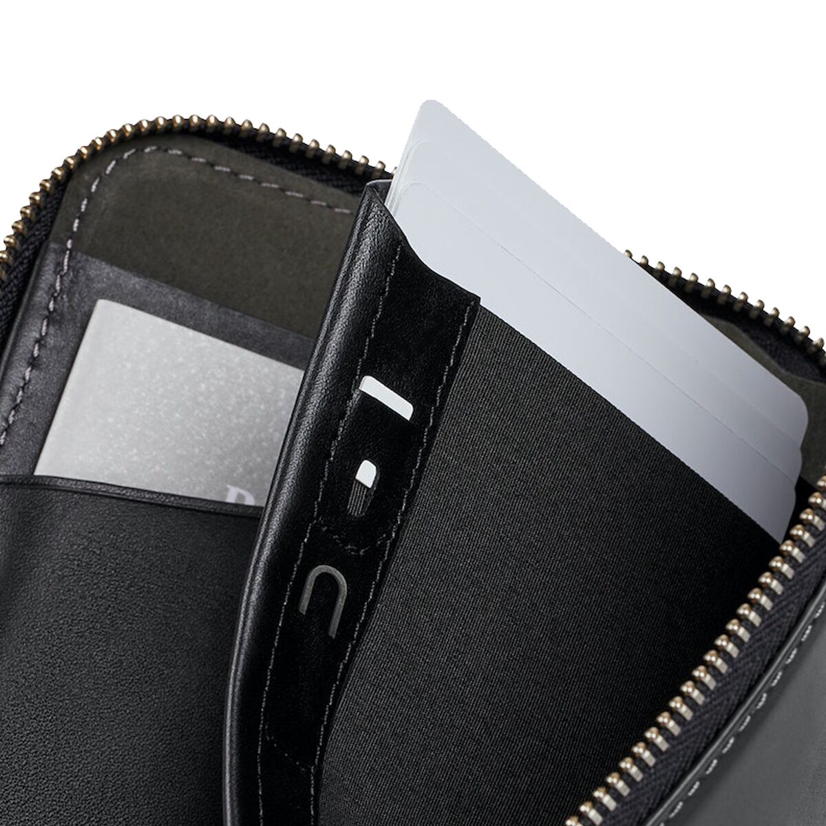 Bellroy Travel Folio Men's Accessories