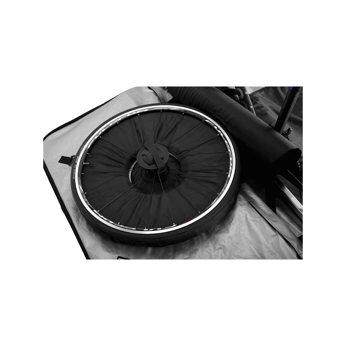 biknd jetpack bike bag