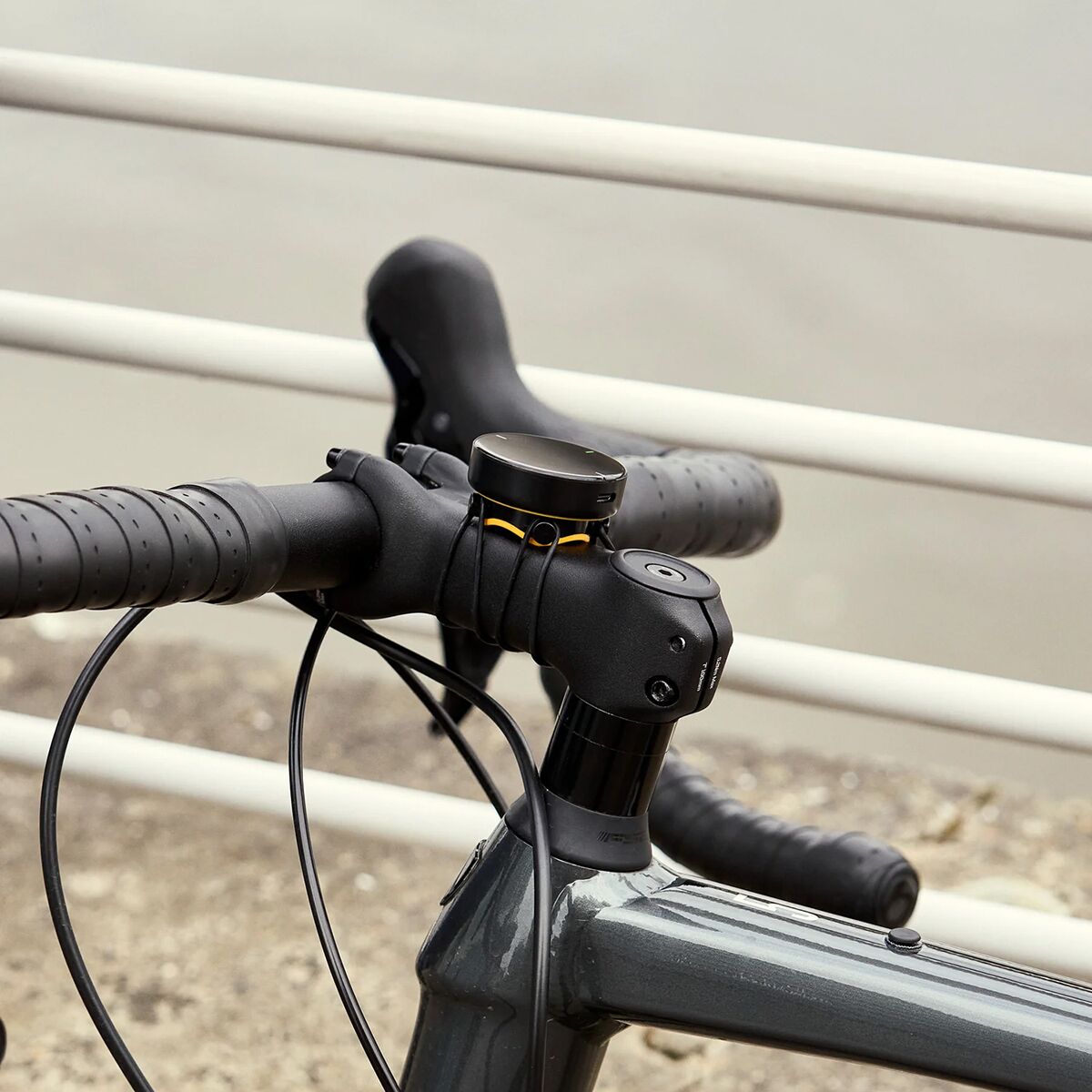Velo 2 Universal Handlebar Mount