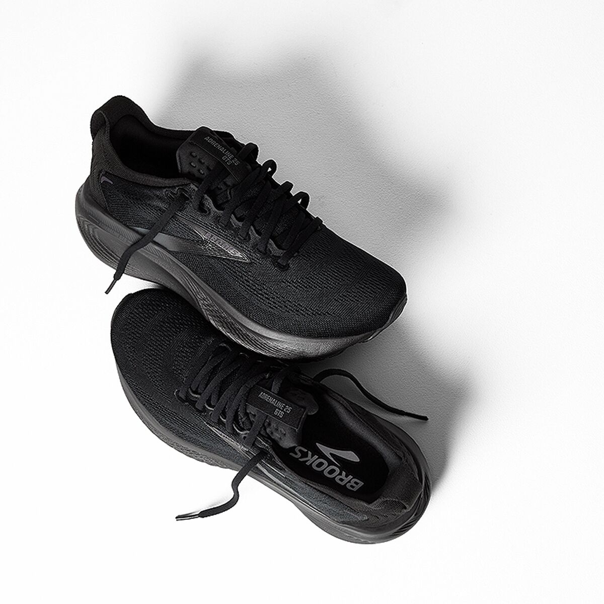 Женские кроссовки Brooks Adrenaline GTS 25 Running, цвет: Чёрный / Эбеновый — фото 8