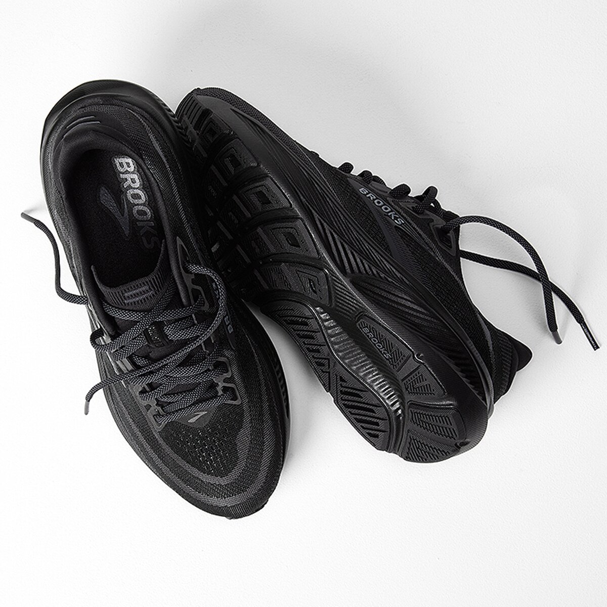 Женские кроссовки Brooks Ghost 18 Running, цвет: Чёрный / Эбеновый — фото 8