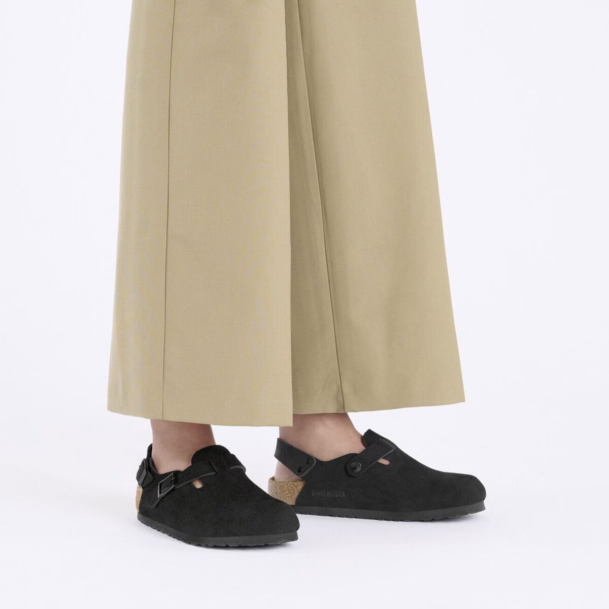 Женские сабо Birkenstock Tokio Narrow Clog, цвет: Чёрный замшевый — фото 7