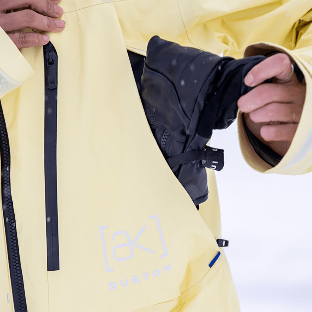 Burton AK Tusk GORETEX 3L Pro Jacket Women's Clothing