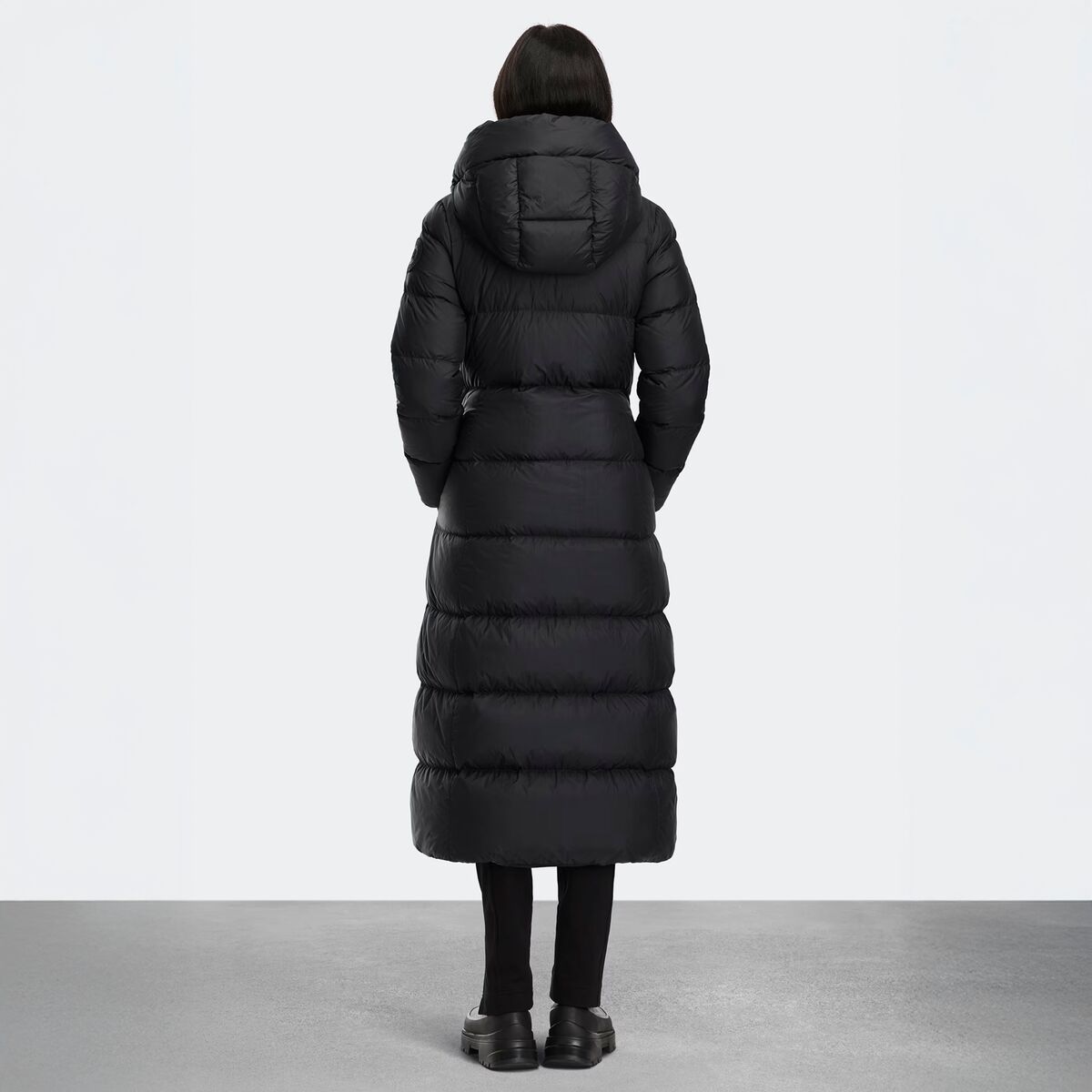 Женская куртка Canada Goose Mystique Puffer - TD, цвет: Чёрный — фото 2
