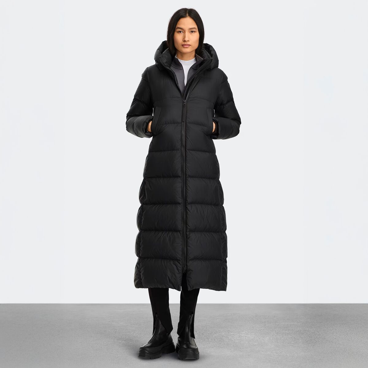 Женская куртка Canada Goose Mystique Puffer - TD, цвет: Чёрный — фото 4