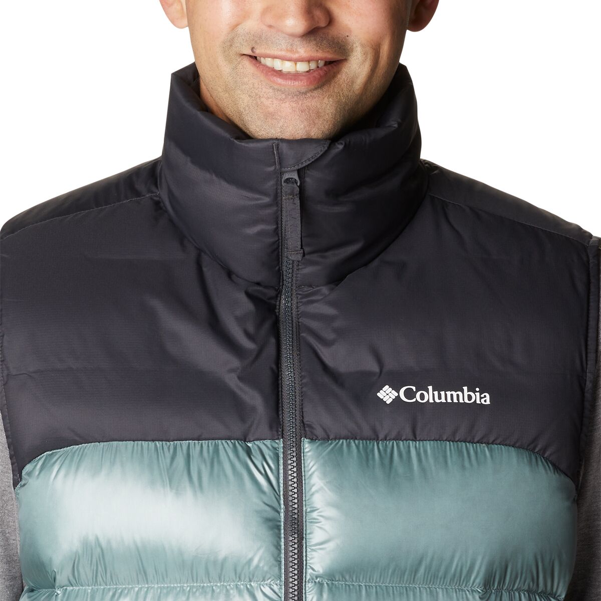 Columbia Bulo Point II Down Vest Men's Clothing