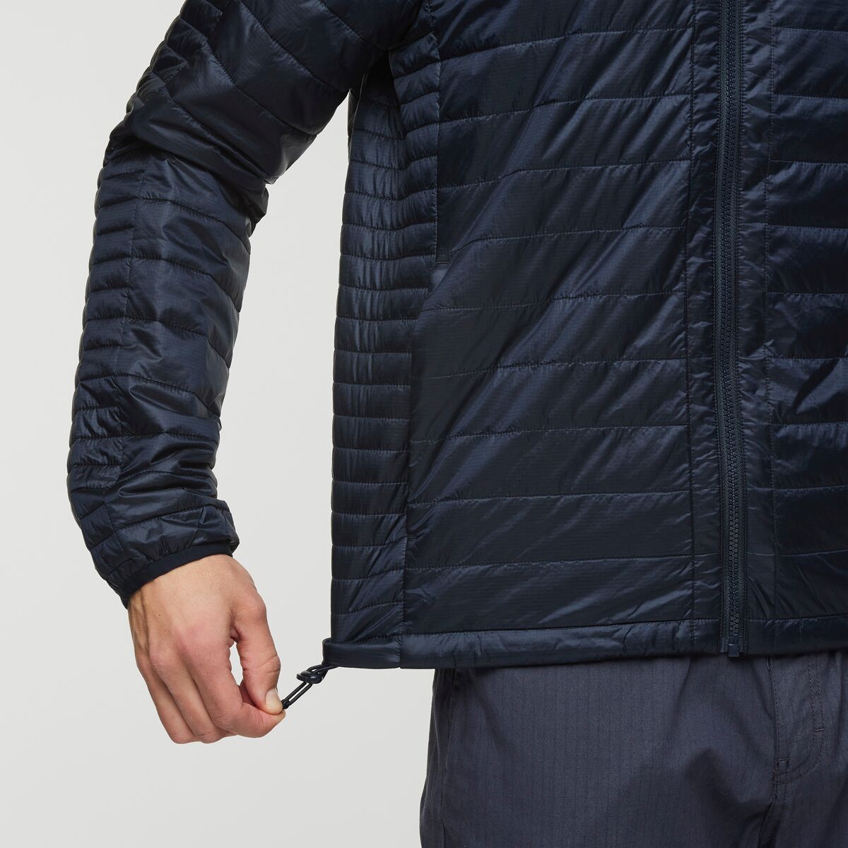 Мужская куртка Cotopaxi Capa Insulated Hooded, цвет: Карбоновый — фото 12