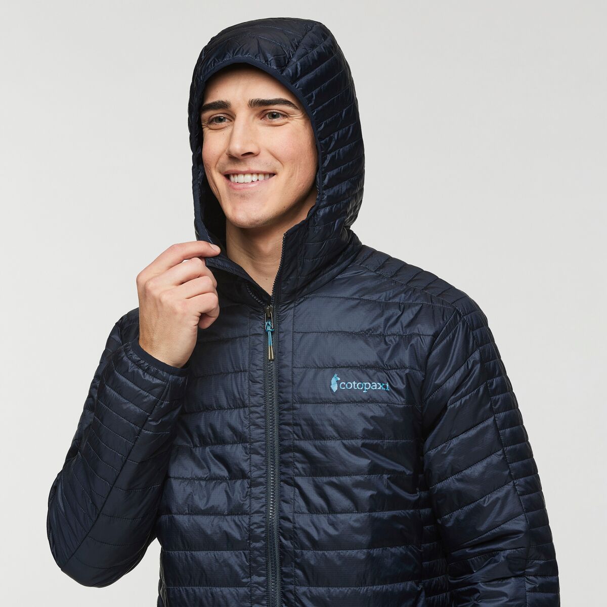 Мужская куртка Cotopaxi Capa Insulated Hooded, цвет: Карбоновый — фото 7