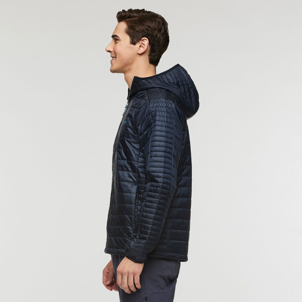 Мужская куртка Cotopaxi Capa Insulated Hooded, цвет: Карбоновый — фото 8