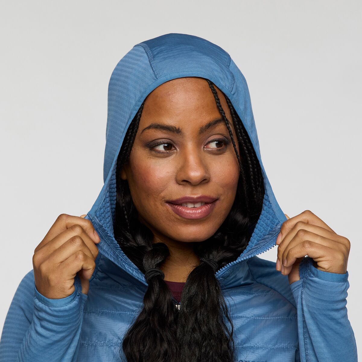 Женская куртка Cotopaxi Capa Hybrid Insulated Hooded, цвет: Fjord — фото 11