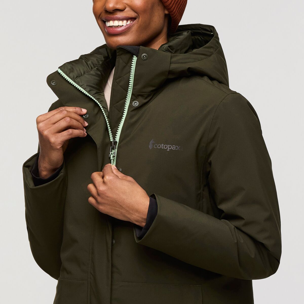 Женская куртка Cotopaxi Calidez Down Parka, цвет: Woods — фото 5
