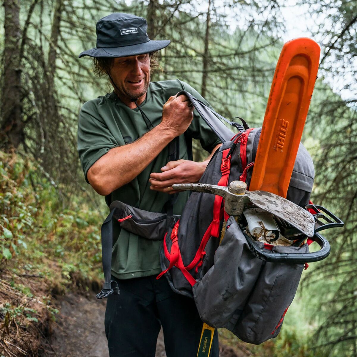 DAKINE Builder 25L Pack - Hike & Camp