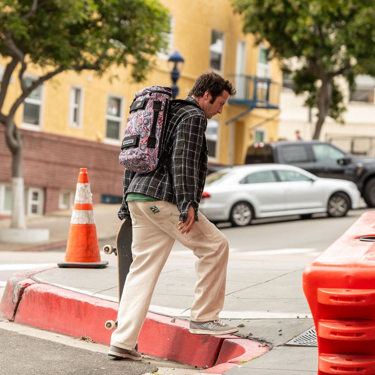 DAKINE x Independent Mission Street 25L Pack
