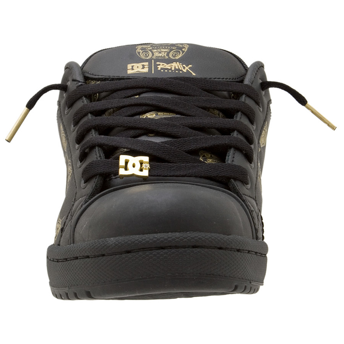 travis barker dc shoes