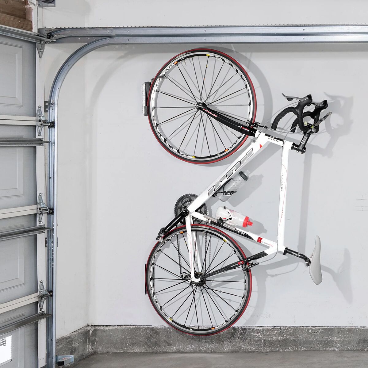 Delta Single Bike Hinge Wall Mount Rack